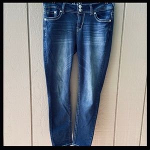 WallFlower 🌺 Jeans